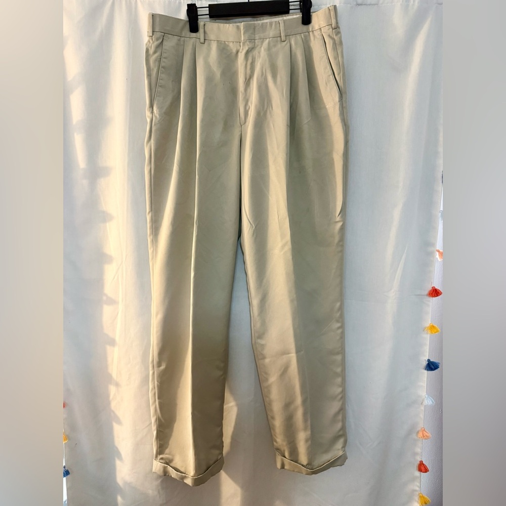 Savane Men's Classic Tan Chinos